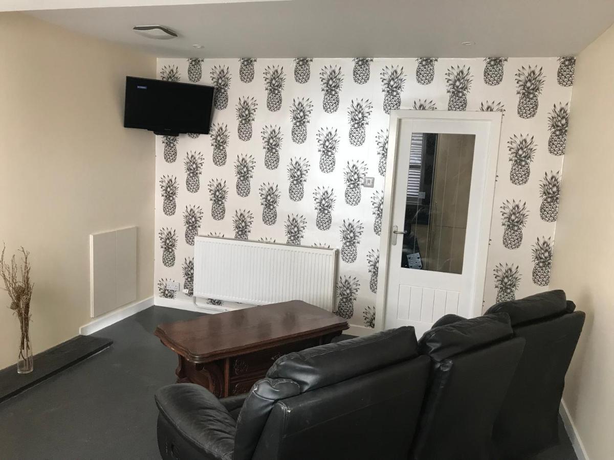 Thurso Self Catering Pet Friendly Holiday Lets Exterior photo